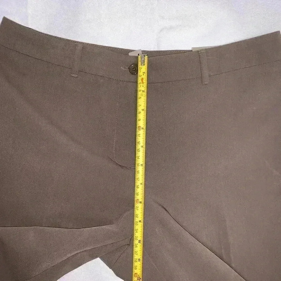 CHICO'S pants size 6 REGULAR 0.5 straight leg CLASSIC OFFICE STYLE ZIPUP CLOSURE - Picture 4 of 13